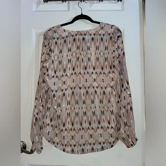 White House Black Market Multicolor Patterned Blouse - Picture 3 of 3